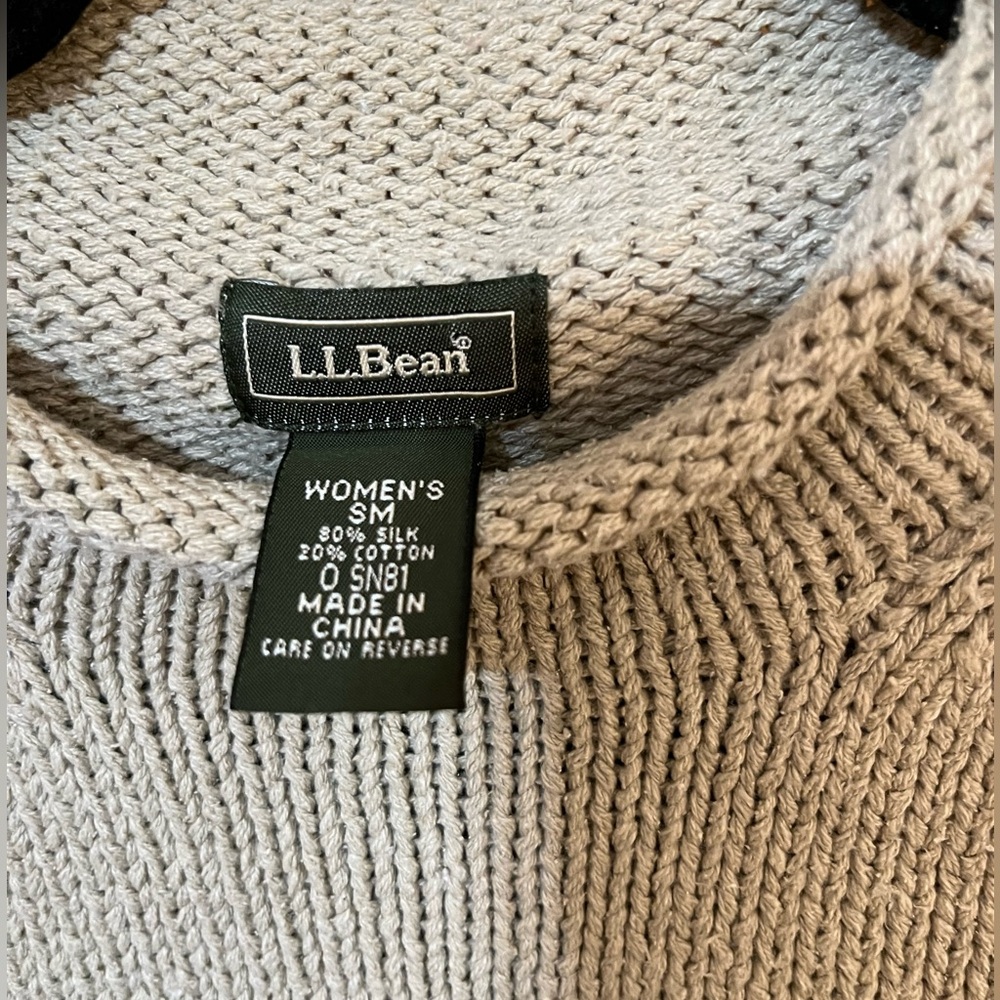 L.L.Bean Vintage Sleeveless Knit Top in Beige - Picture 3 of 8